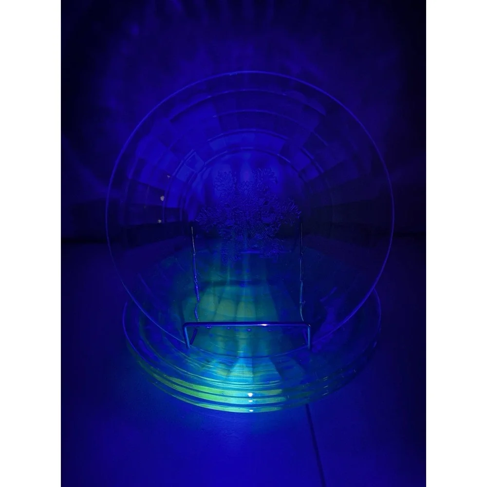 Jeannette Uranium Glass 4pc Snowflake Block Optic Dinner Plates 1930-36 USA 9